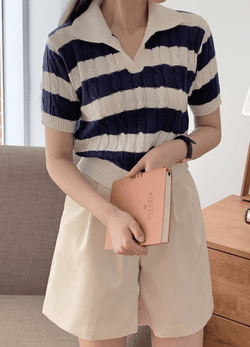 STRIPED CARA KNIT ( 2 COLORS )