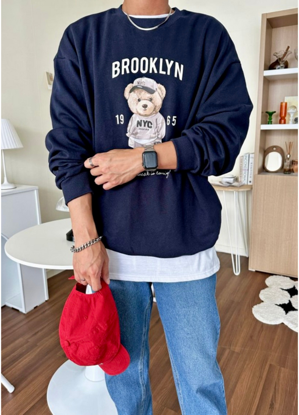 BKLYN BEAR SWEATSHIRT