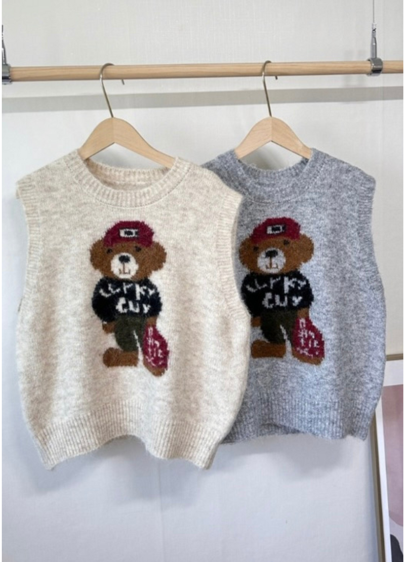 BEAR KNITTED VEST ( 2 COLORS )