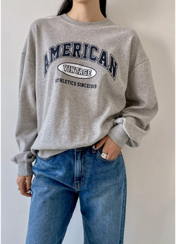 LETTERING SWEATSHIRT 01