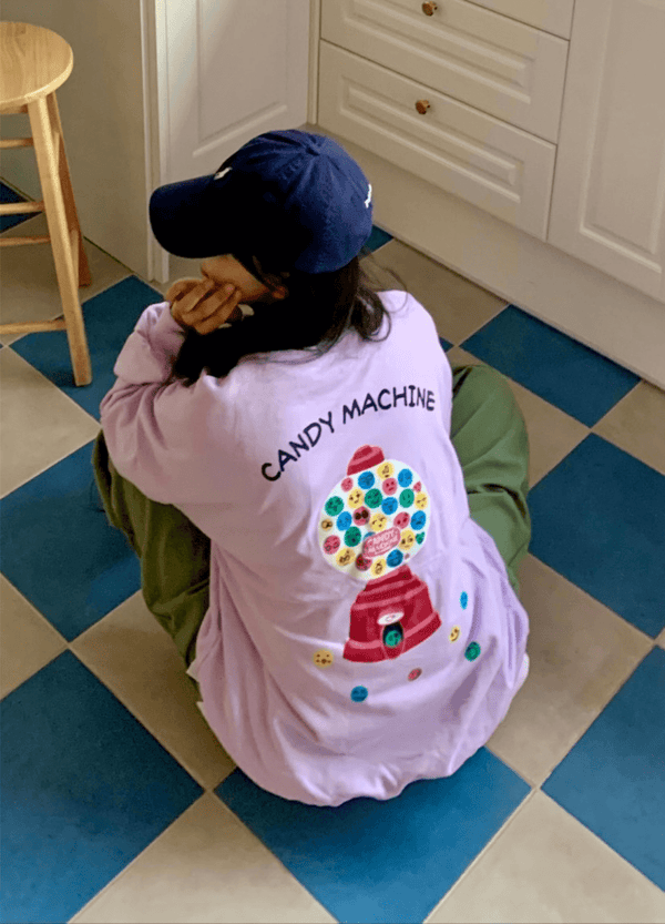 CANDY MACHINE SWEATSHIRT ( 2 COLORS )