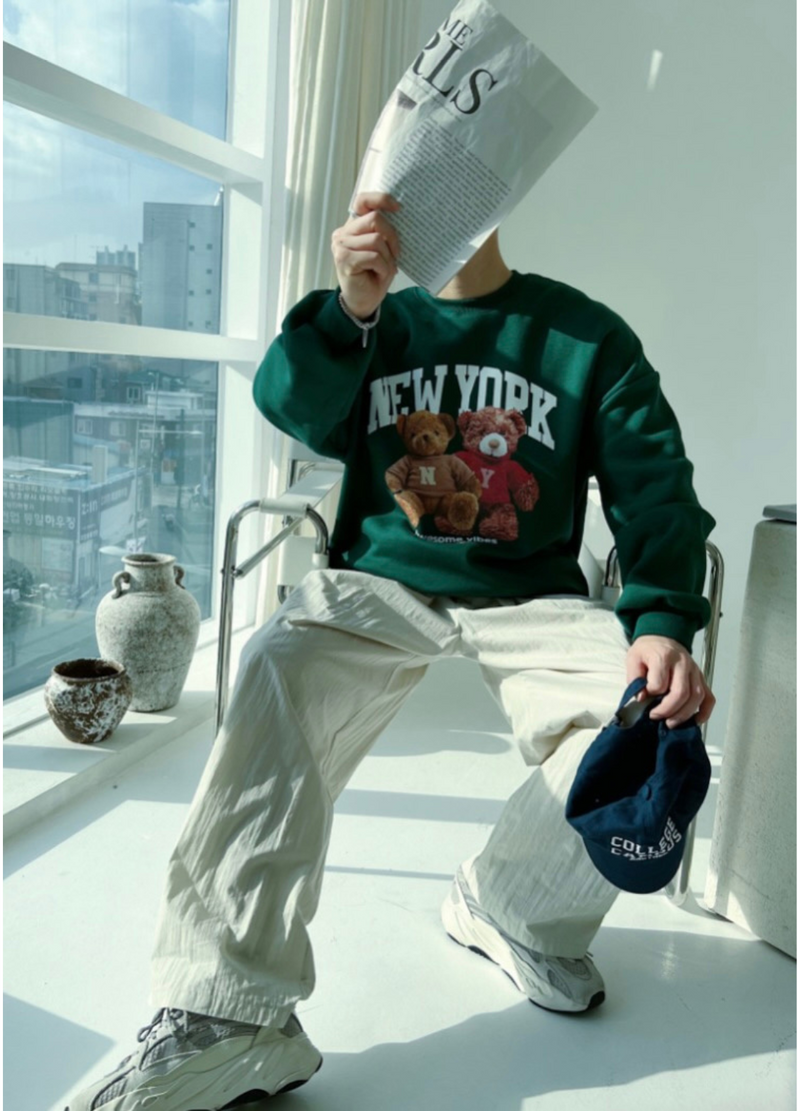 NEW YORK BEAR SWEATSHIRT ( 2 COLORS )