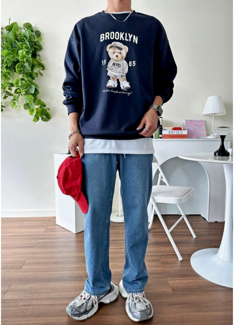 BKLYN BEAR SWEATSHIRT