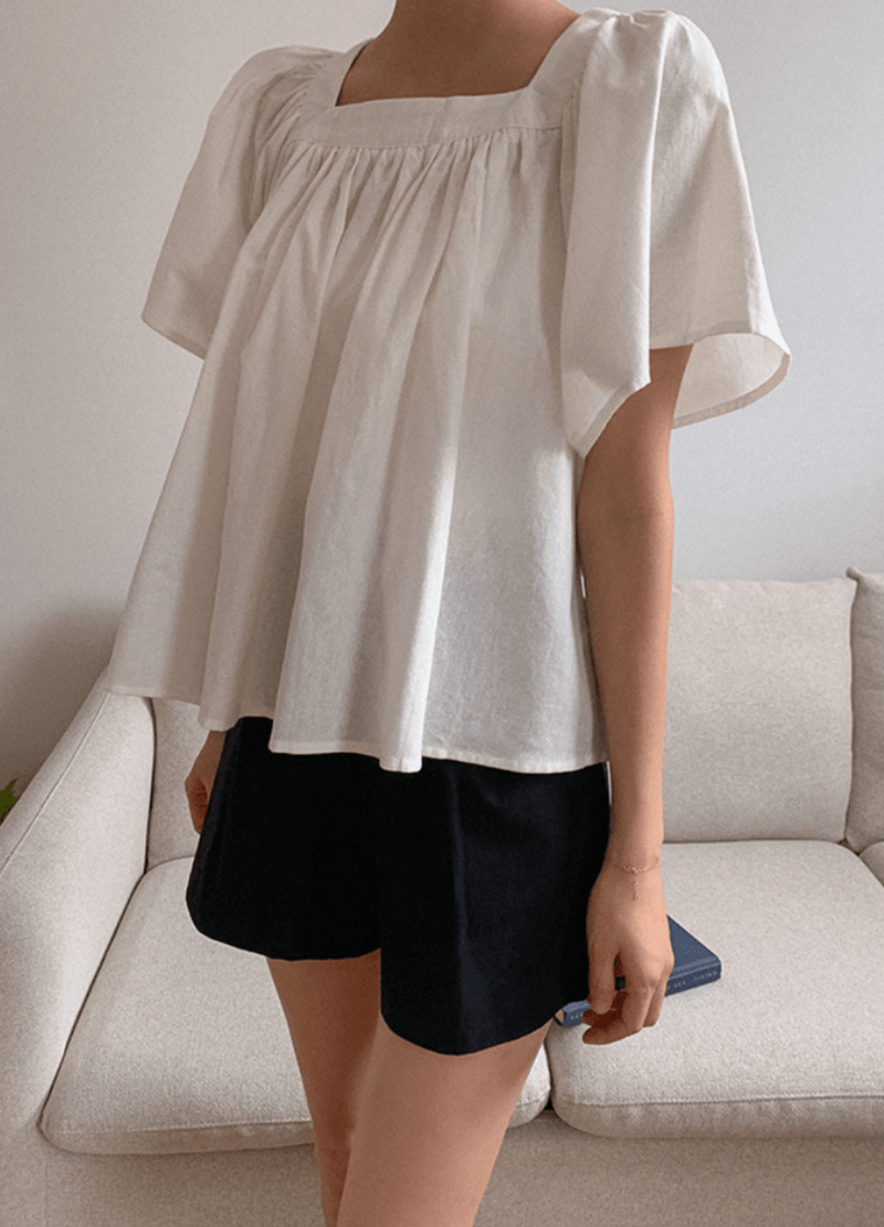 SQUARE NECK BLOUSE ( 3 COLORS )