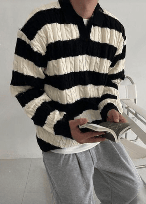 STRIPED CARA TWSIT SWEATER ( 2 COLORS )