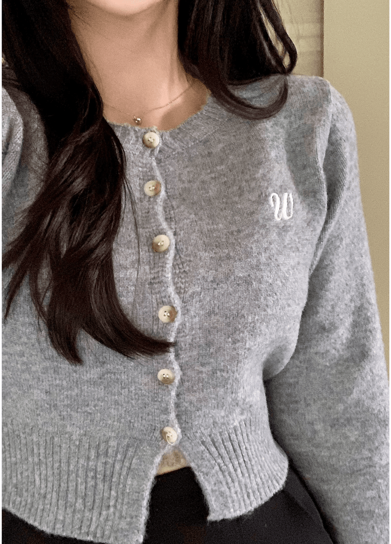 EMBROIDERY KNIT CARDIGAN ( 4 COLORS )