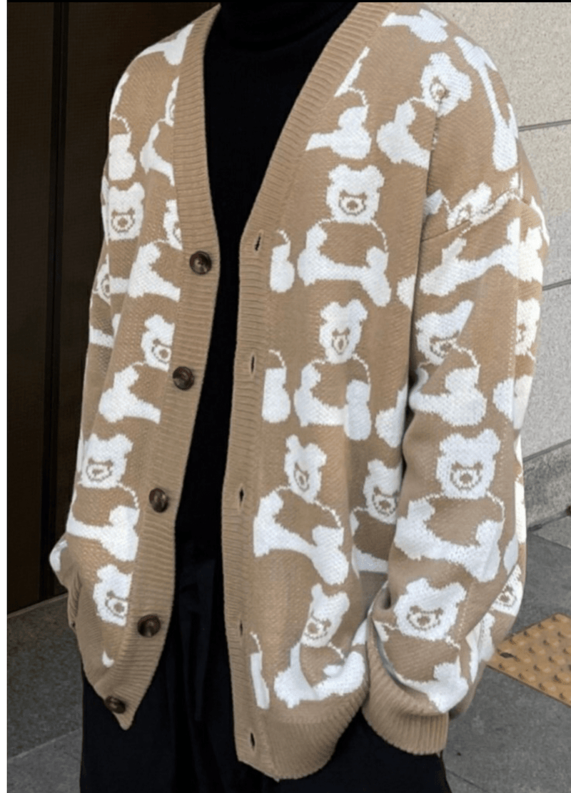 BEAR GRAPHIC CARDIGANS ( 3 COLORS )