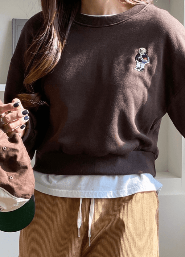 FLEECED CROPPED BEAR SWEATSHIRT ( 3 COLORS )