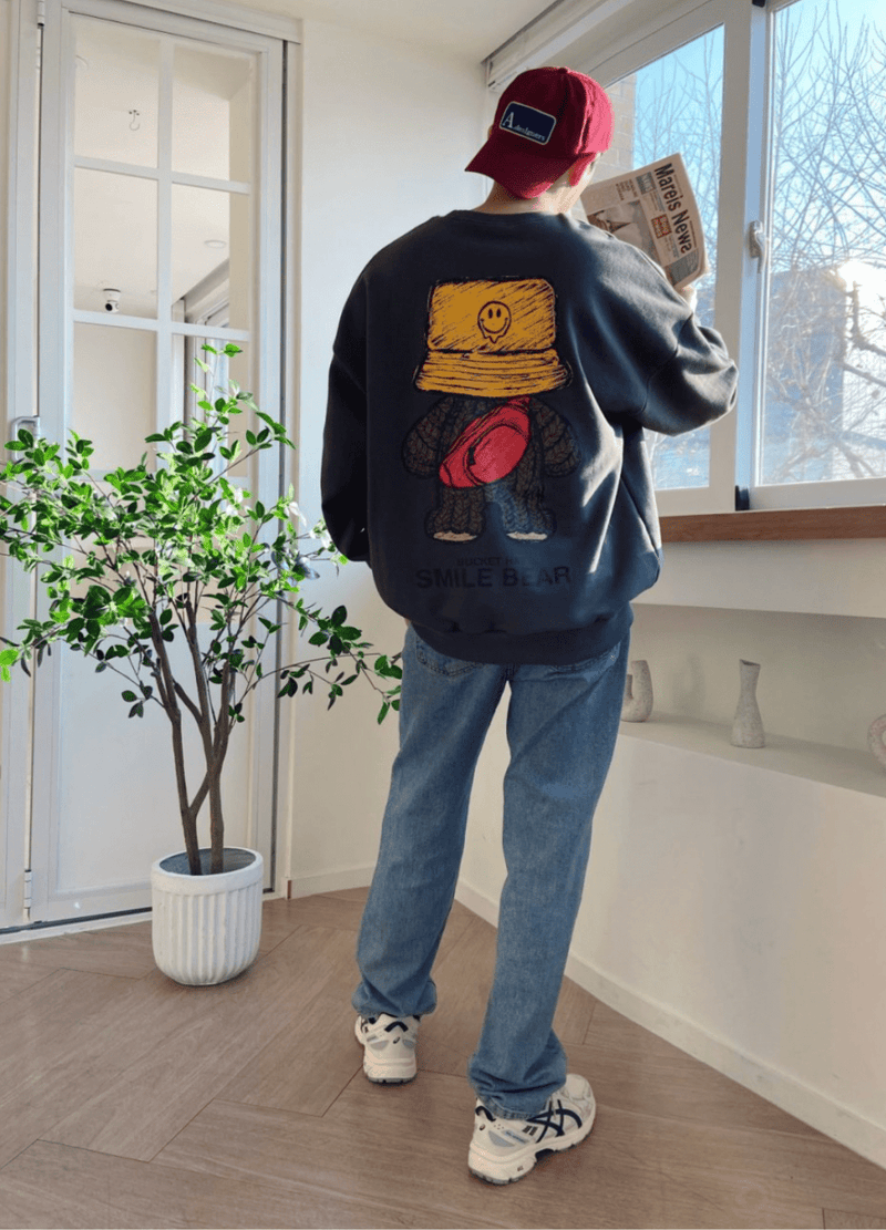 BEAR HAT OVERSIZED SWEATSHIRT ( 2 COLOR )