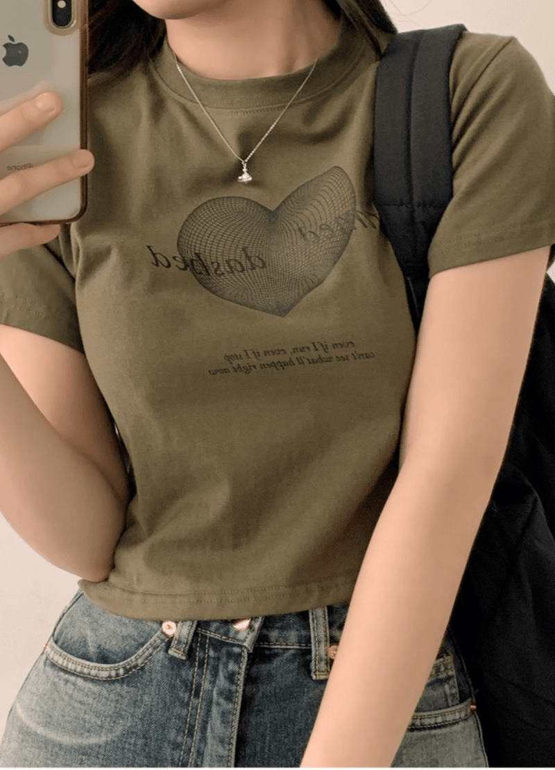 TIMED-DASHED DESIGNED CROPPED T-SHIRTS ( 3 COLORS )