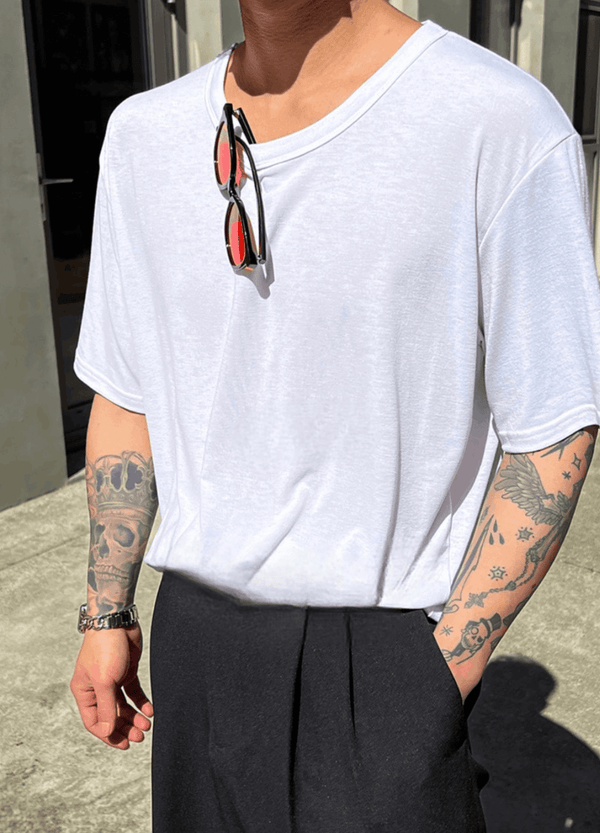 MUST HAVE T-SHIRTS FOR SUMMER (3 COLORS )