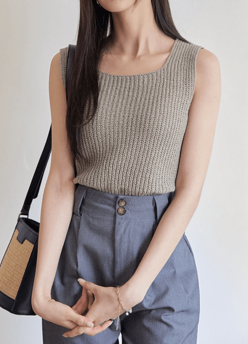 KNIT-STYLE SLEEVELESS ( 3 COLORS )