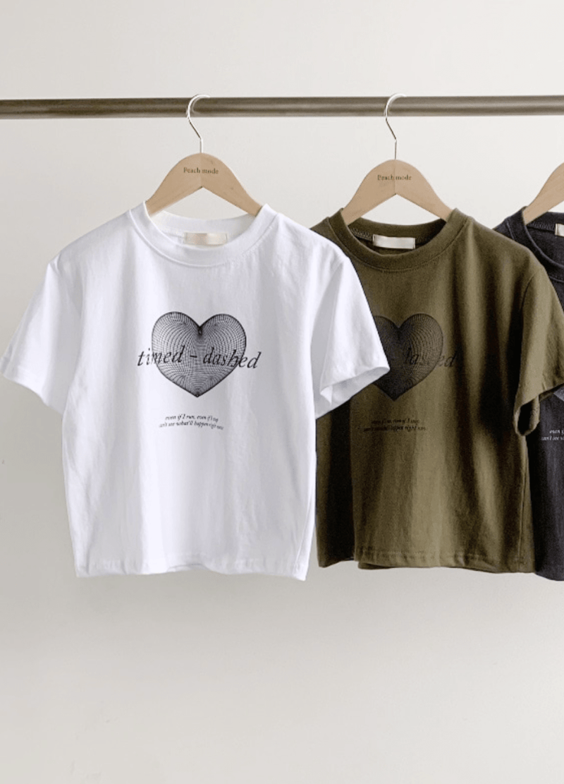 TIMED-DASHED DESIGNED CROPPED T-SHIRTS ( 3 COLORS )