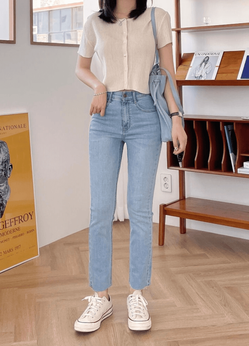 INNER BANDING SLIM STRAIGHT JEANS ( 2 COLORS )