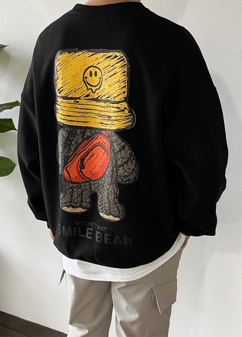 SMILE BEAR SWEATSHIRT ( 2 COLORS )