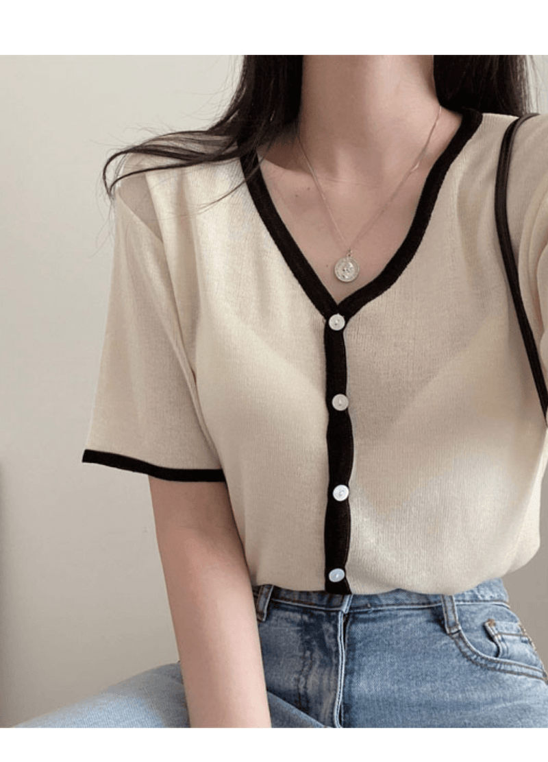 LINE SHORT CARDIGAN ( 3 COLORS )